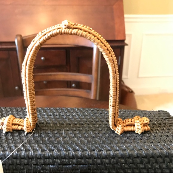 Francesca’s Accessories Bag, Black with Camel Trim. Top Handler. NWT - Picture 4 of 9